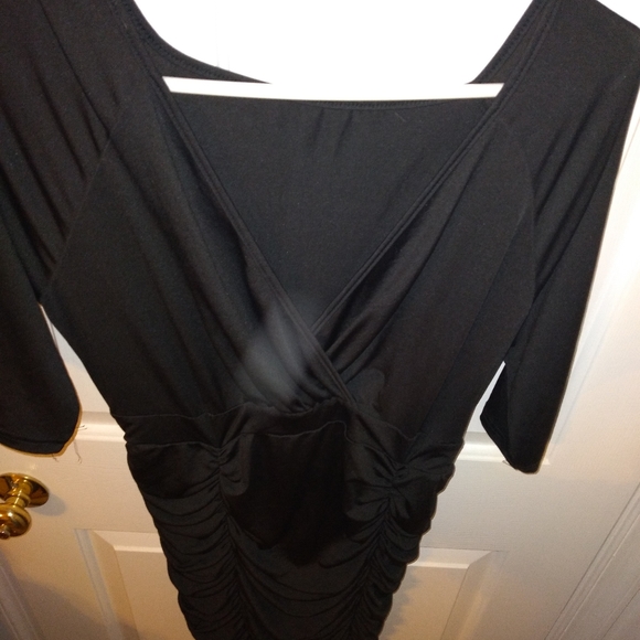 Slinky sexy little black dress - Picture 6 of 7